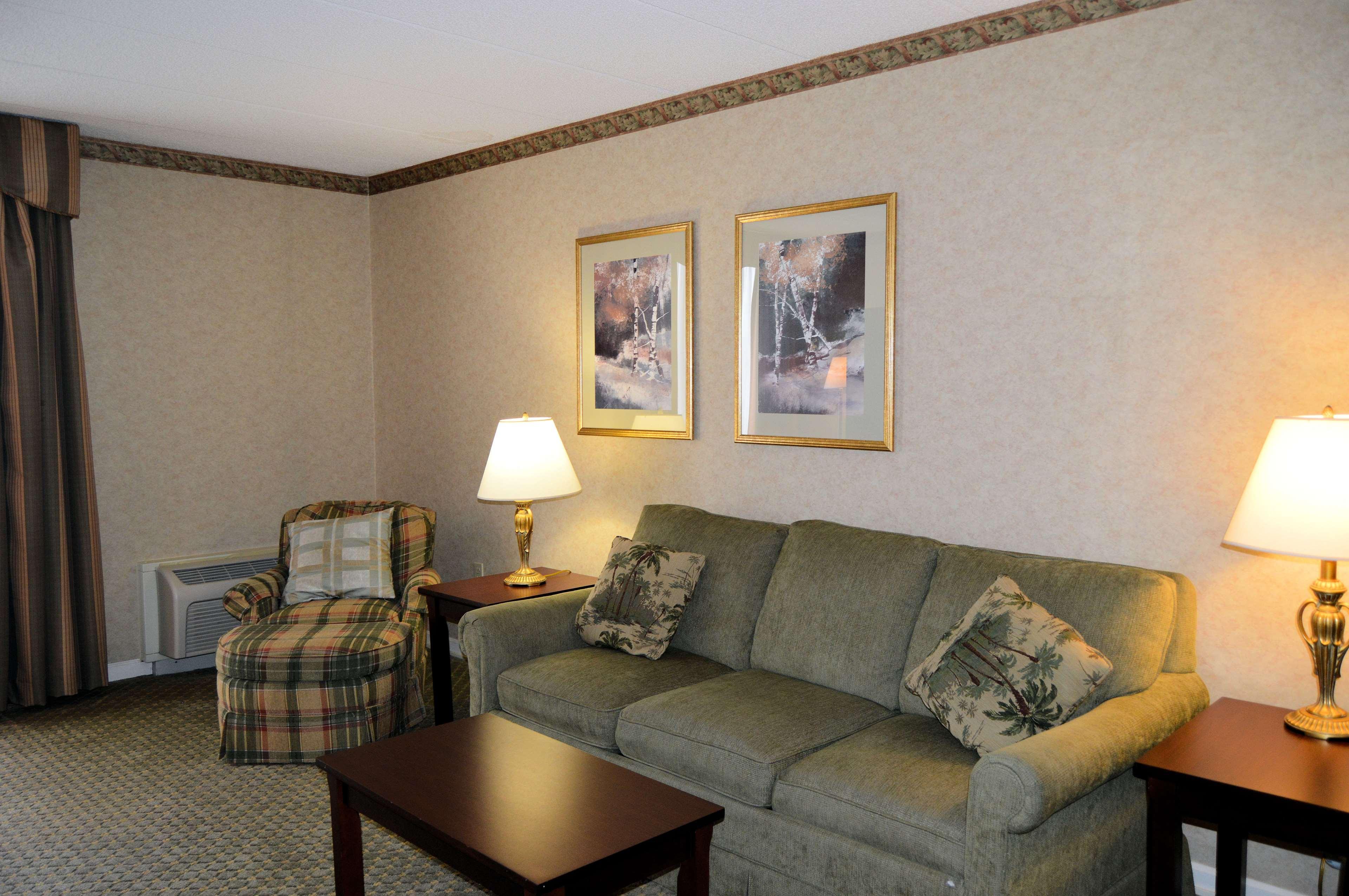 Best Western Plus Wilkes Barre Center City Buitenkant foto