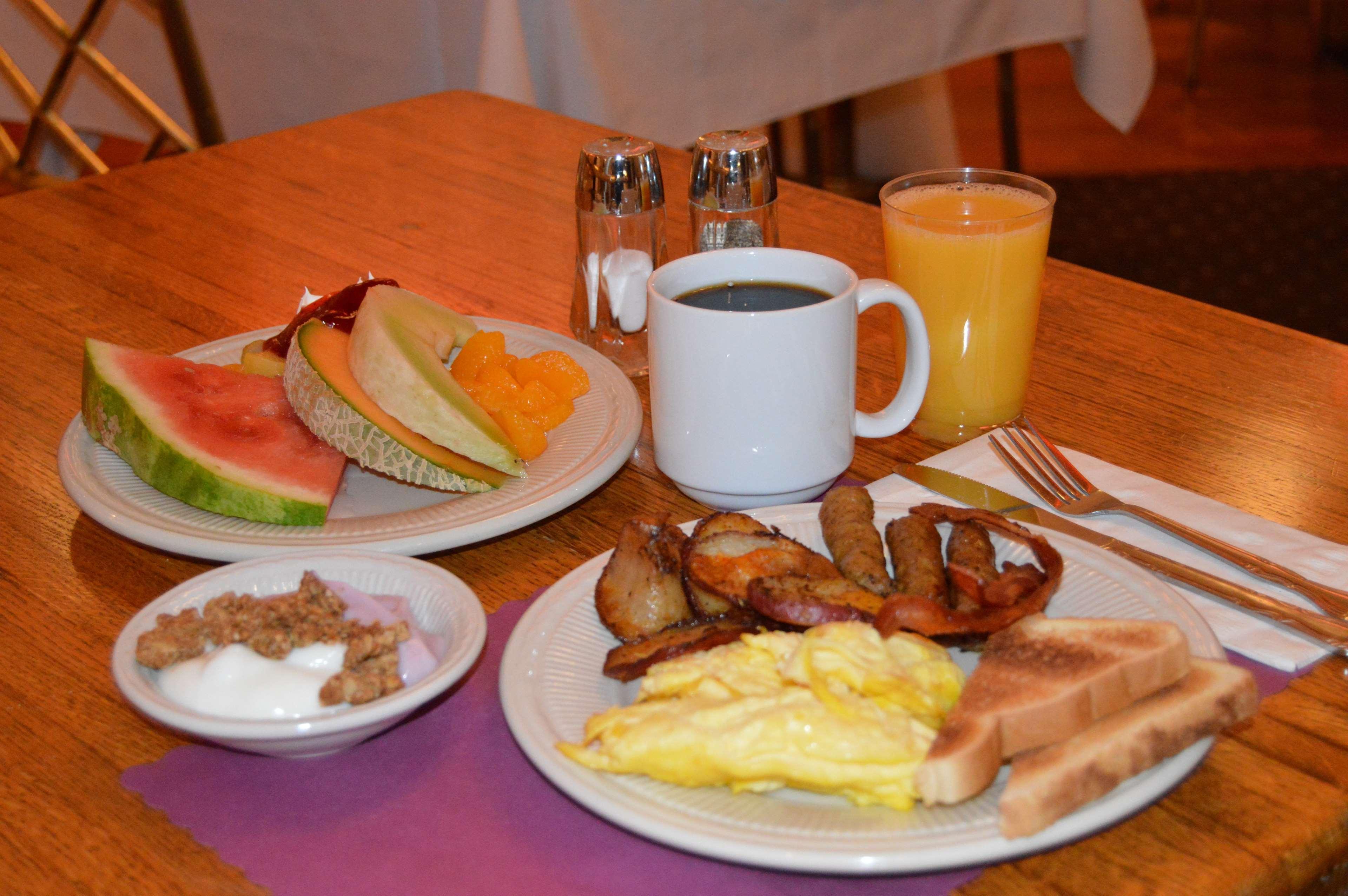Best Western Plus Wilkes Barre Center City Buitenkant foto